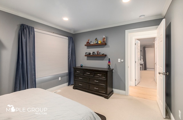 bedroom with recessed lighting, light colored carpet, visible vents, ornamental molding, and baseboards