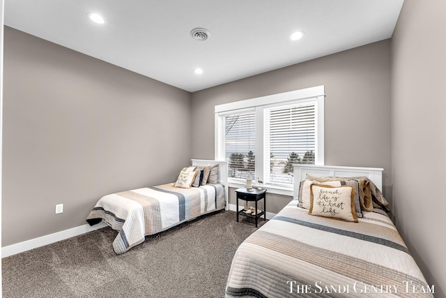 carpeted bedroom featuring visible vents, baseboards, and recessed lighting