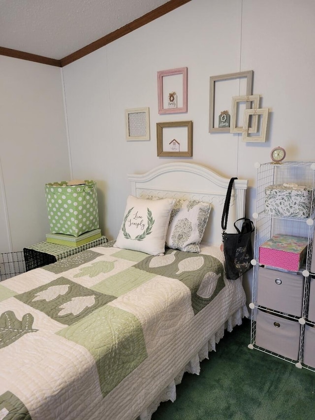 bedroom with carpet, vaulted ceiling, and crown molding