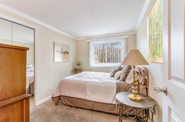 carpeted bedroom featuring a textured ceiling, crown molding, and baseboards