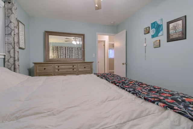 bedroom with a ceiling fan