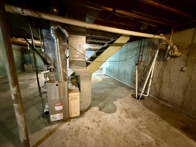 view of unfinished basement