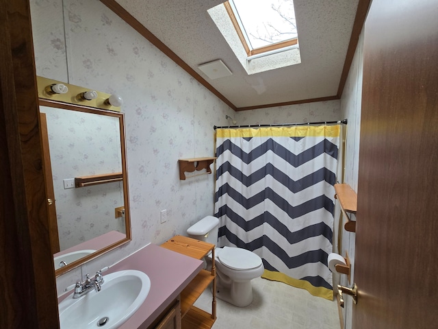 bathroom with a shower with shower curtain, toilet, ornamental molding, vanity, and wallpapered walls