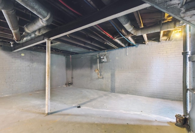 6224 Oldtown St, Detroit, MI 48224 - unfinished basement with brick wall