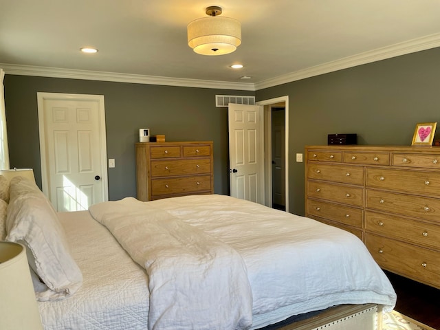 bedroom featuring crown molding, recessed lighting, and visible vents