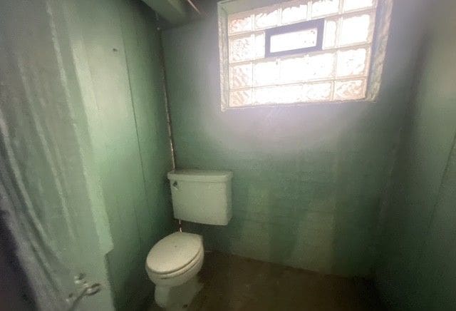 bathroom with toilet