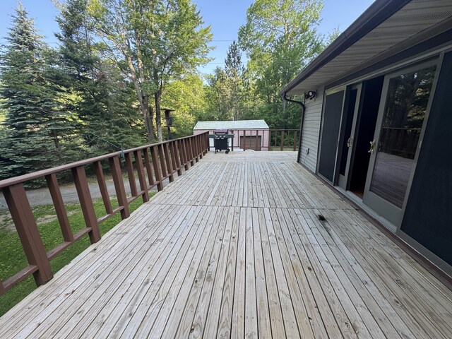 19084 200th Ave, Tustin, MI 49688 - view of deck
