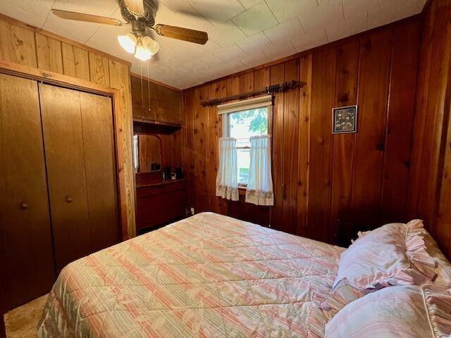 9137 N Lake Shore Dr, Grayling, MI 49738