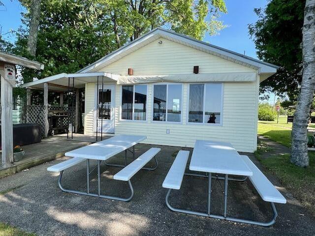 9137 N Lake Shore Dr, Grayling, MI 49738