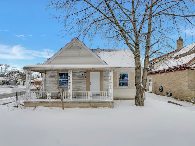 view of front of house featuring a porch