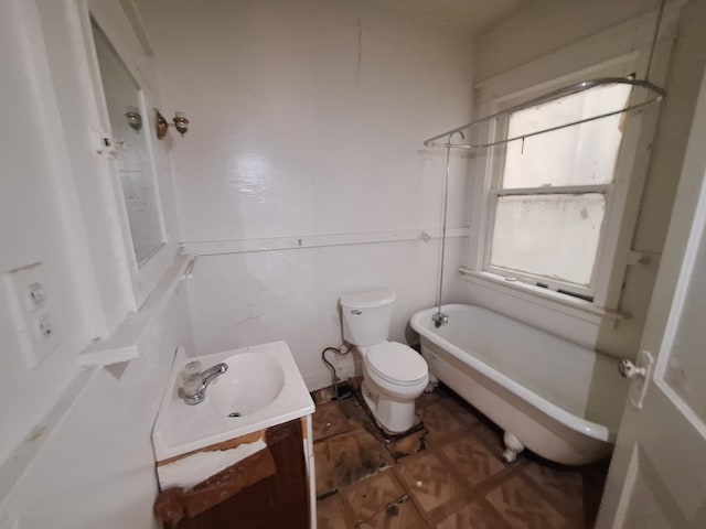 137 Elmhurst St, Highland Park, MI 48203 - bathroom featuring toilet, a shower, vanity, and a washtub