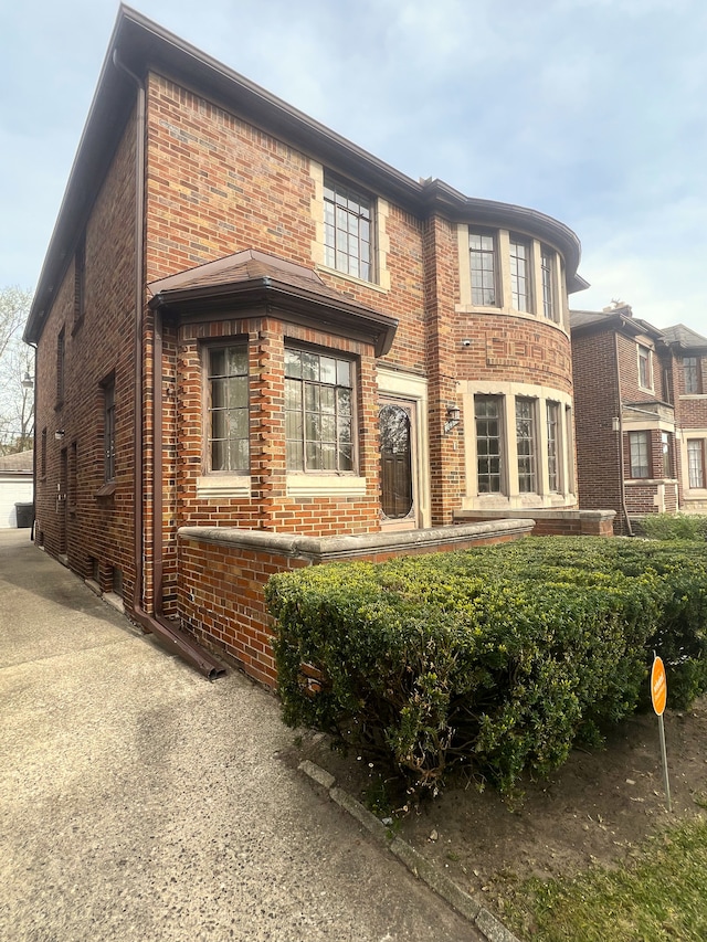 18468 Pennington Dr, Detroit, MI 48221 - photo 2