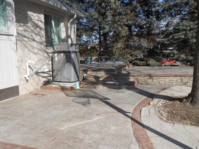 13267 Pearl Dr, Utica, MI 48315 - view of patio / terrace