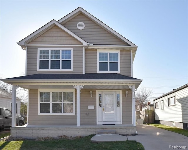 view of front of property featuring a porch