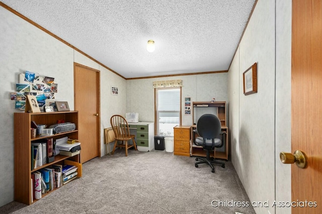 home office featuring lofted ceiling, crown molding, a textured ceiling, and carpet flooring