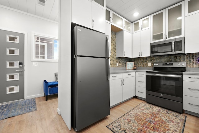 917 Third St, Traverse City, MI 49684