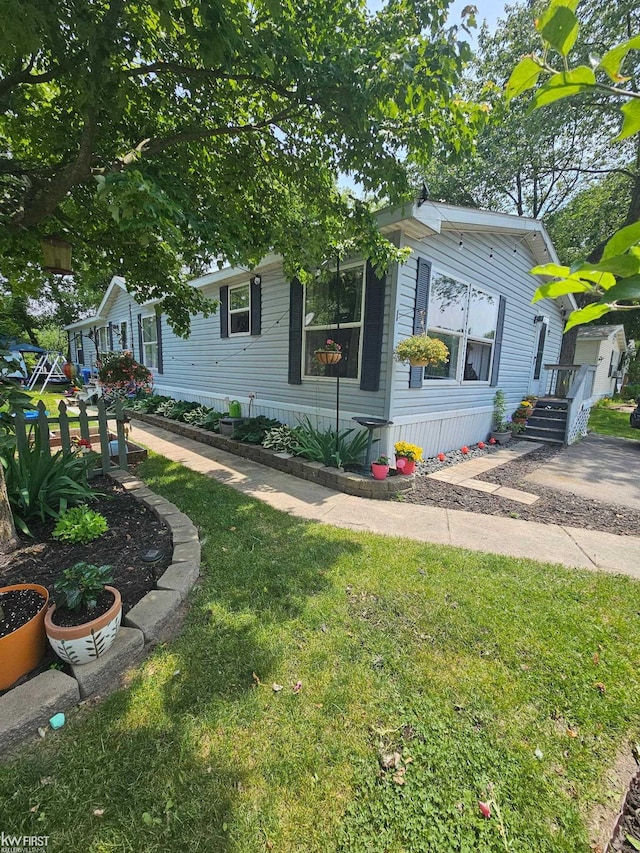 4041 Grange Hall Rd, Holly, MI 48442 - photo 3