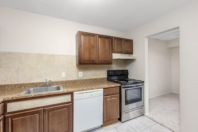 kitchen with light carpet, dishwasher, stainless steel electric stove, under cabinet range hood, and a sink