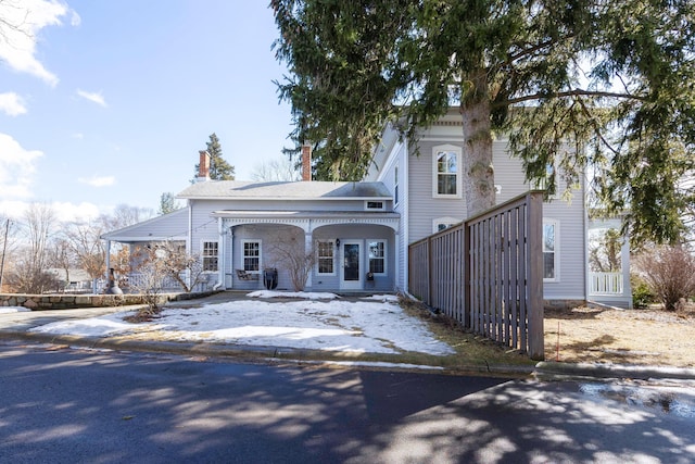 view of front of property with covered porch