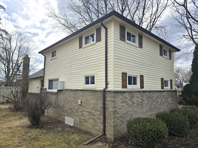 view of home's exterior