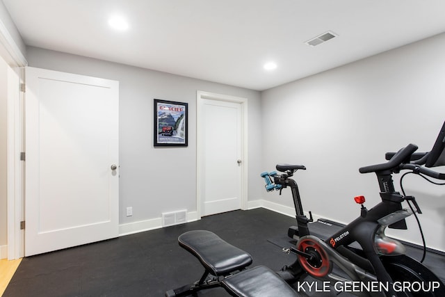 exercise area with recessed lighting, visible vents, and baseboards