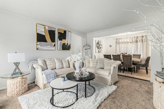 living area featuring a notable chandelier, carpet, and crown molding