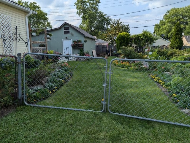 view of yard featuring a gate and fence