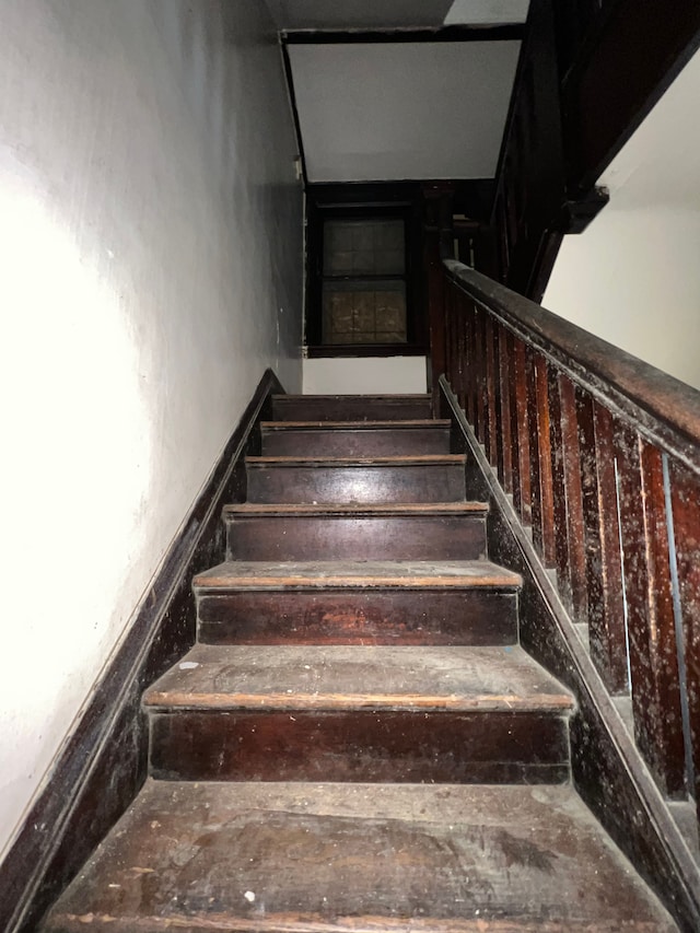 3674 Mount Elliott St, Detroit, MI 48207 - view of staircase