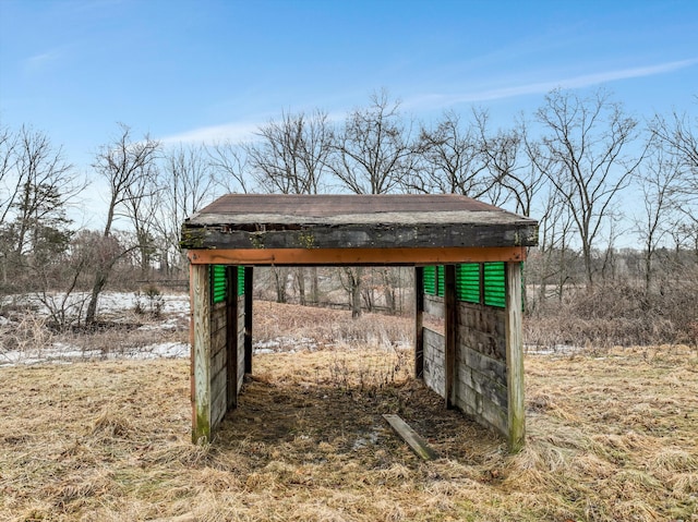 view of outbuilding