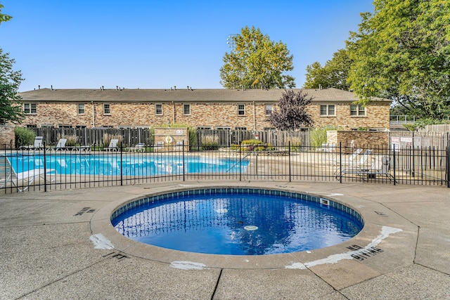 pool with fence