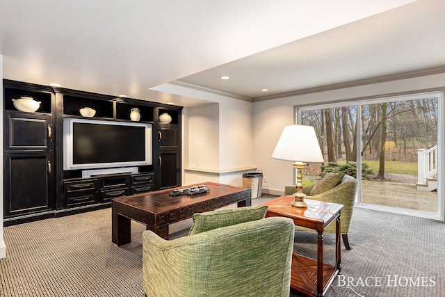 living room with ornamental molding, recessed lighting, carpet flooring, and baseboards