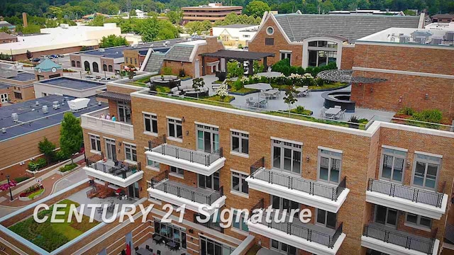 birds eye view of property featuring a residential view