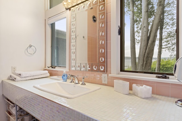 6863 Crystal Dr, Beulah, MI 49617 - bathroom with vanity