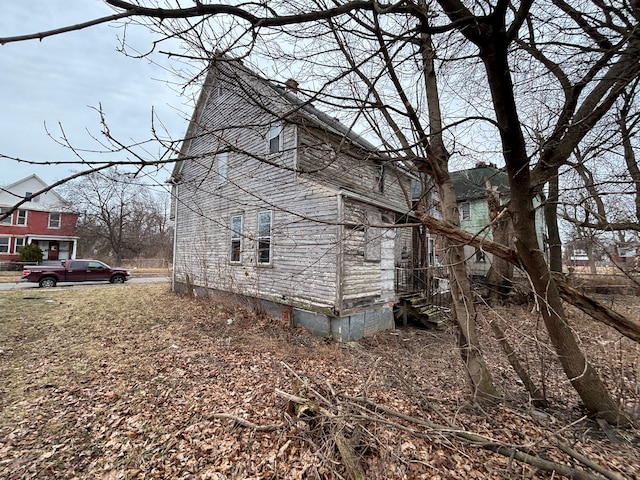 view of home's exterior