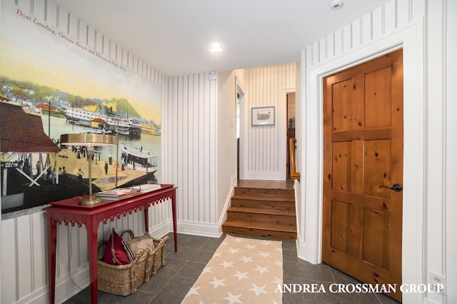 6059 Lakeshore Dr, West Olive, MI 49460 - entrance foyer featuring recessed lighting and baseboards