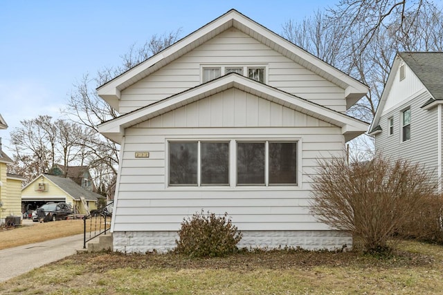 view of property exterior