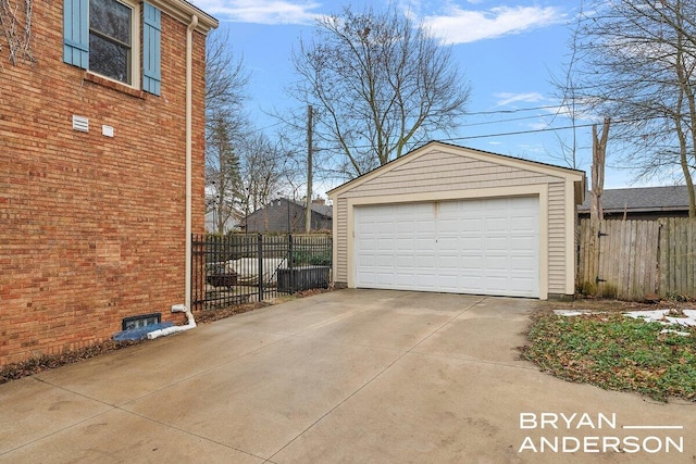 detached garage with fence