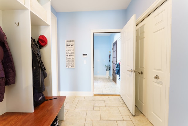 mudroom featuring baseboards