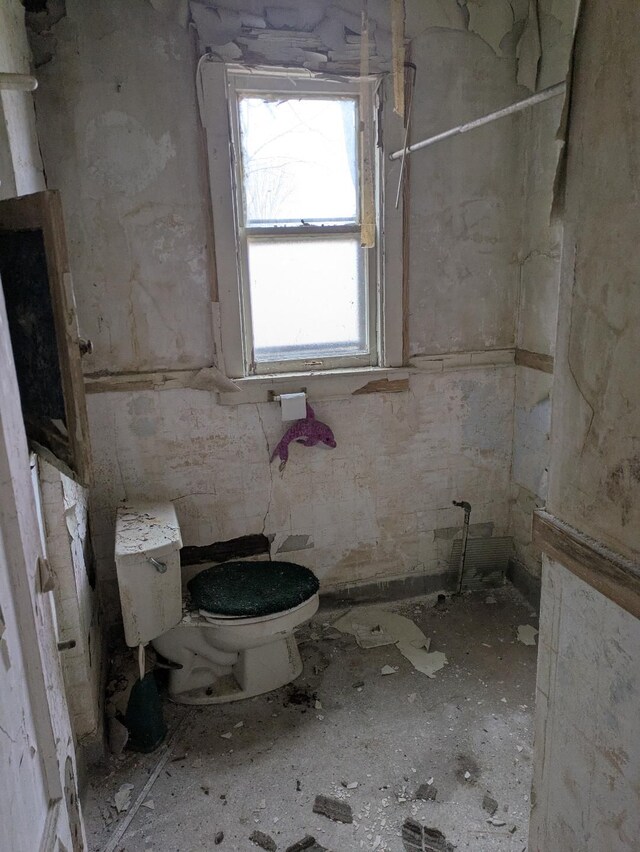 bathroom with toilet