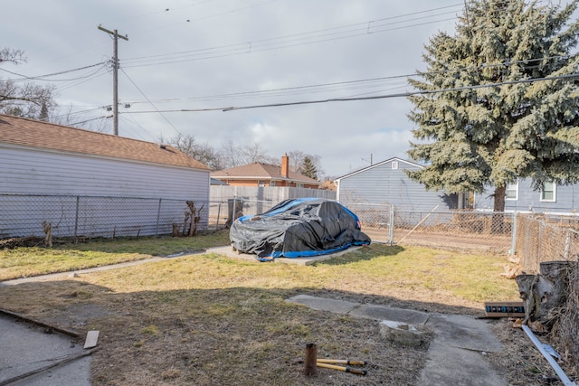 view of yard featuring a fenced backyard
