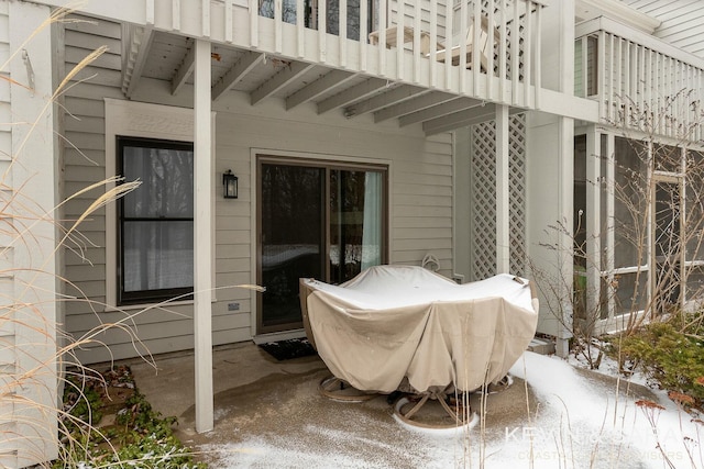 view of patio / terrace featuring a grill