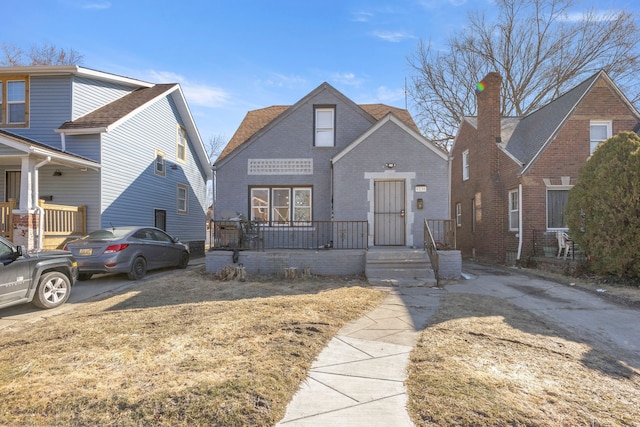 view of front of house with brick siding