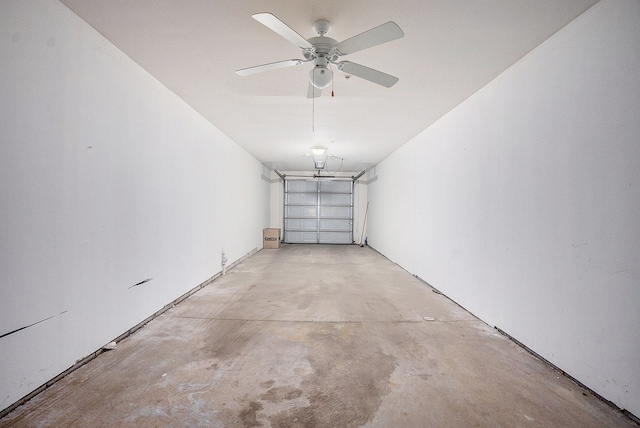 garage with a ceiling fan