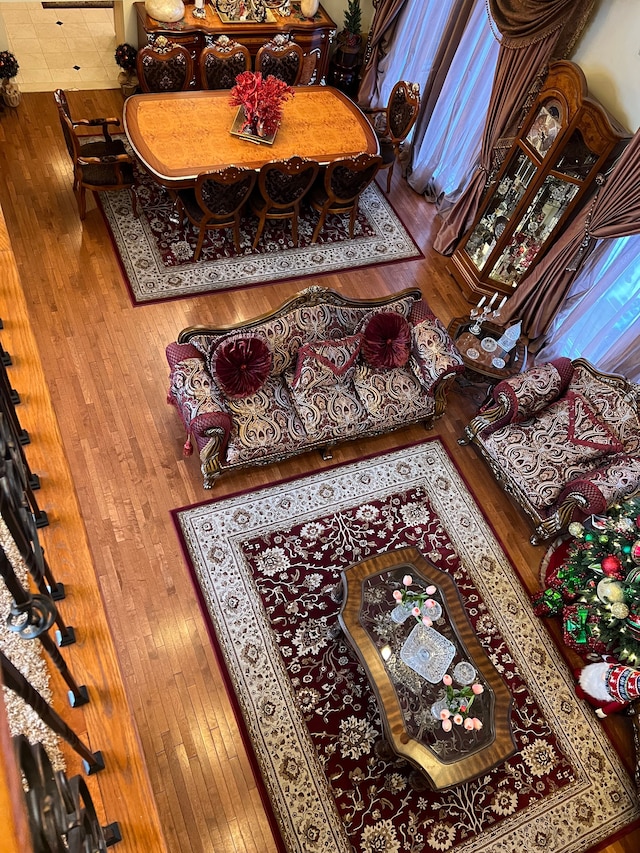 living area featuring hardwood / wood-style flooring