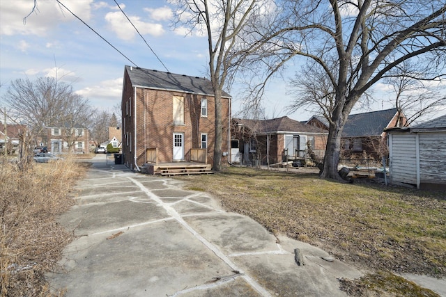 exterior space with driveway