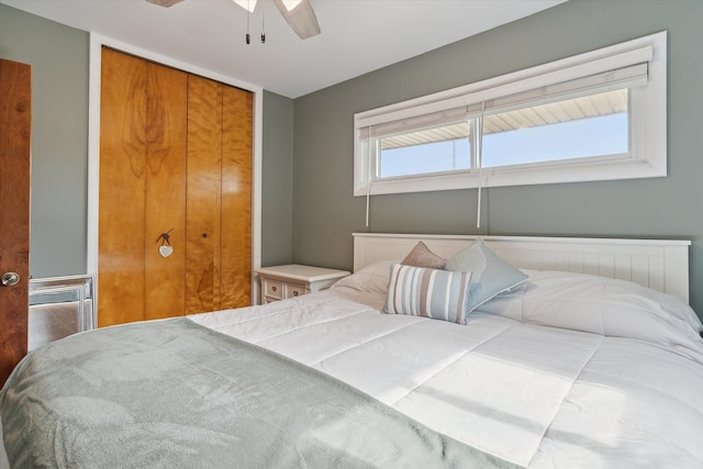 15118 Mulberry St, Southgate, MI 48195 - bedroom featuring a ceiling fan and a closet