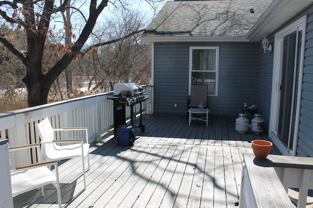 deck with grilling area