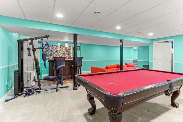 playroom with billiards, baseboards, carpet floors, recessed lighting, and a dry bar