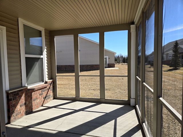 view of sunroom / solarium