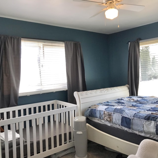 bedroom featuring ceiling fan